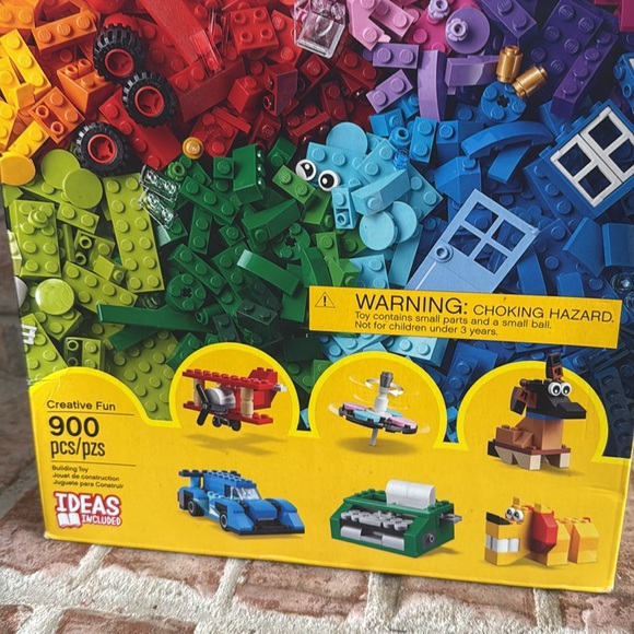 Lego 900 piece set new in box assorted - Picture 4 of 9
